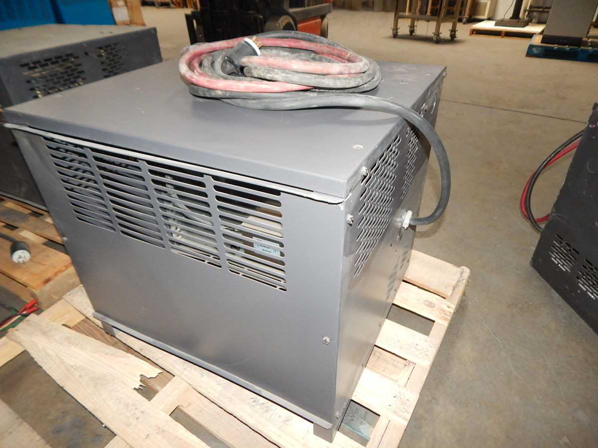 ENER SYS EH3-18-1200 36 VOLT FORKLIFT BATTERY CHARGER 1200 AH M6851 - FORKLIFTS