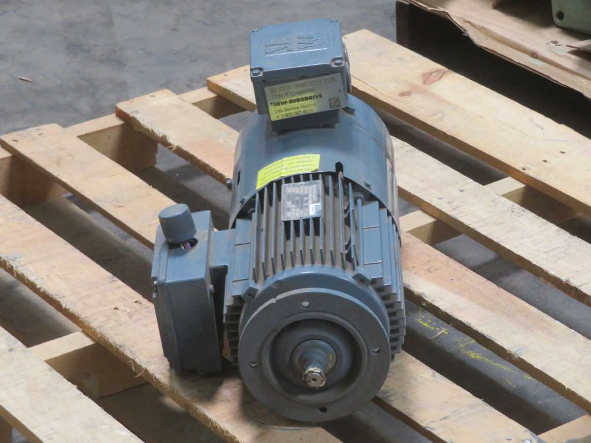 SEW Eurodrive 80 SEW 0000 0010 3135 R47 Gearmotor T263325 - GEAR REDUCERS