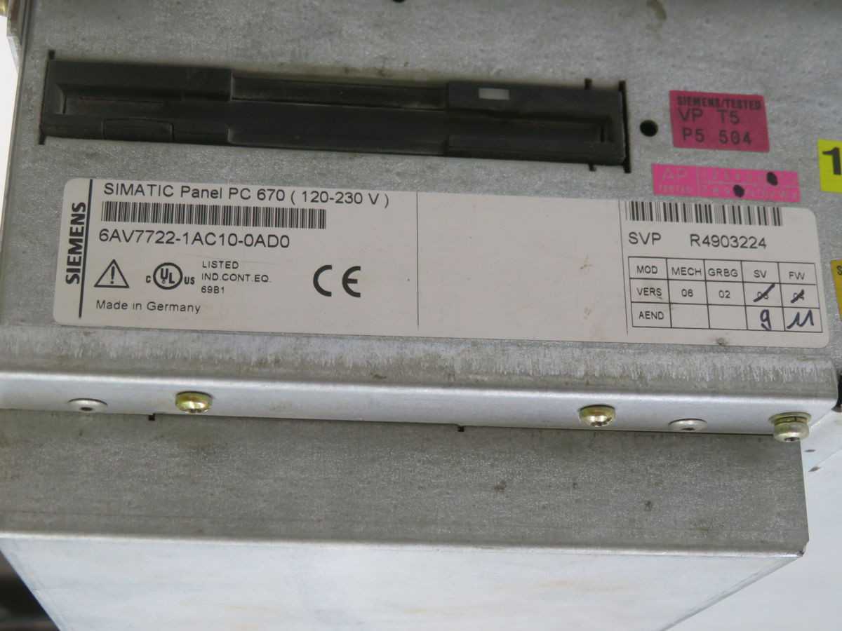 SIEMENS 6AV7722-1AC10-0AD0 CONTROL PANELS INTERFACES, 12 TFT TS 800X600 RES, 128 MB RAM - HMIS & DISPLAYS