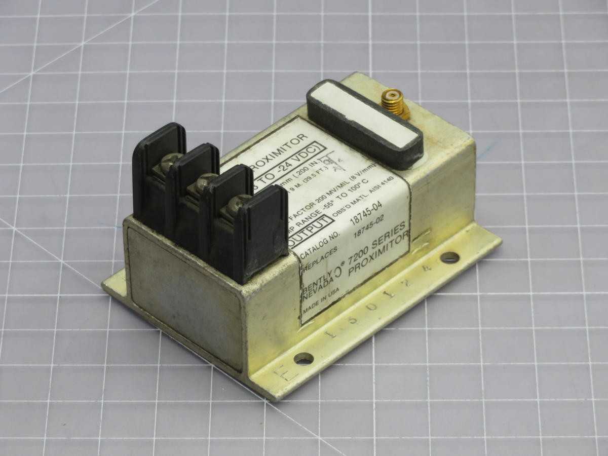 BENTLY NEVADA 18745-04 PROXIMITY SWITCH, 7.87 V/MM SENSITIVITY, VT(-24 VDC) COMMON, 18-24 VDC SUPPLY - SWITCHES