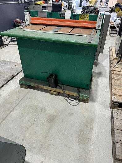 2023 TENNESMITH A3616 PNEUMATIC SHEAR - 16 GA MILD STEEL, 20 GA STAINLESS, 3 HP, 75 PSI - METAL SHEARS
