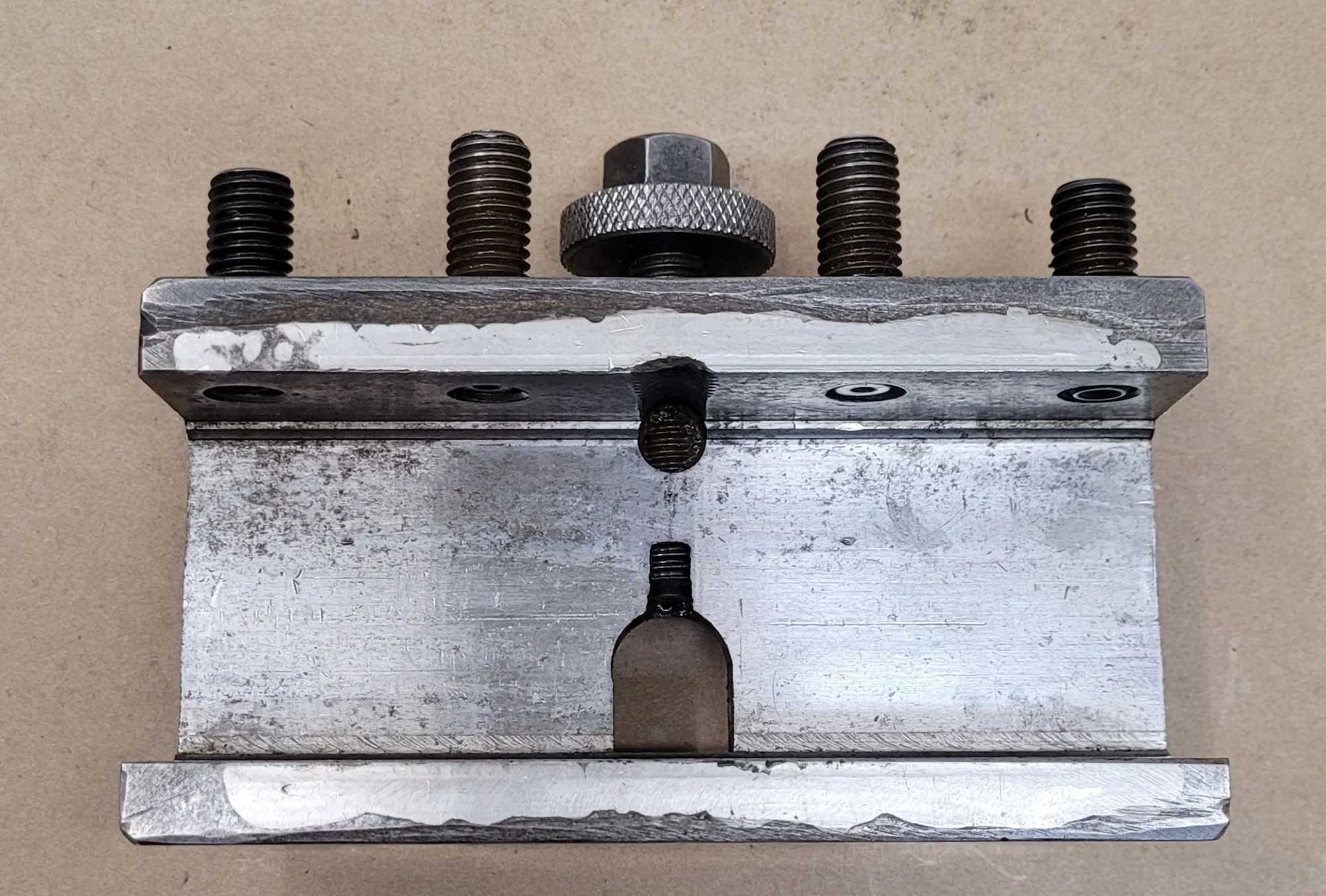 LATHE TOOL POST HOLDER 3-1/4” H X 6” L X 2-3/8” W, WEDGE 2-3/4”, CAPACITY 2-1/8” - MACHINING TOOLING & PARTS