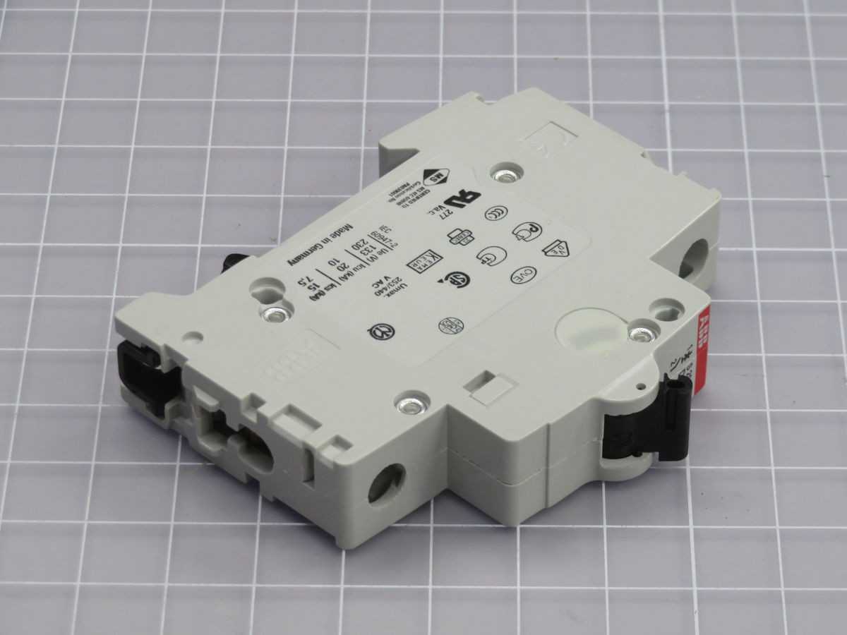LOT OF 10 ABB S 201-D25 2CDS251001R0251 CIRCUIT BREAKER T260591 - CIRCUIT BREAKERS
