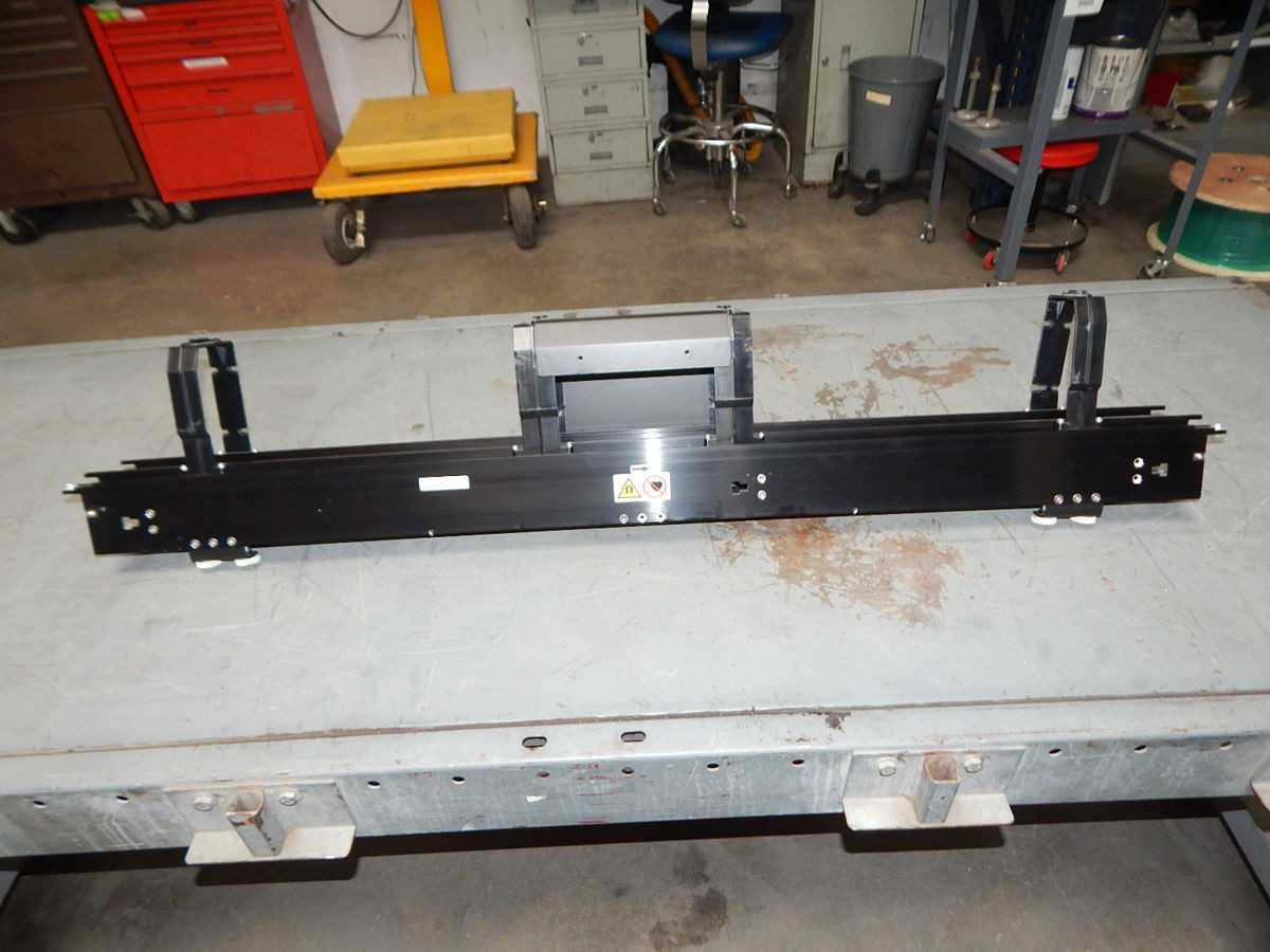 ROCKWELL AUTOMATION 10730175 INTELLIGENT CONVEYOR SYSTEM STRAIGHT RAIL 47 1/4 INCH - CONVEYOR PARTS