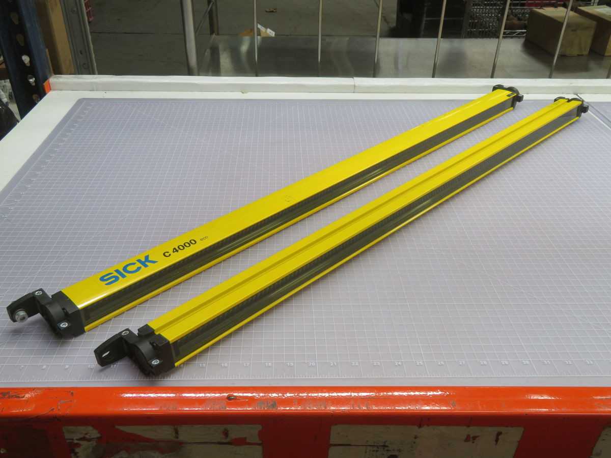 LOT OF 2 SICK C40S-1001AA310 C40E-1001AN310 SAFETY LIGHT CURTAIN T266531 - SENSORS LOT OF 2 SICK C40S-1001AA310 C40E-1001AN310 SAFETY LIGHT CURTAIN T266531 - SENSORS