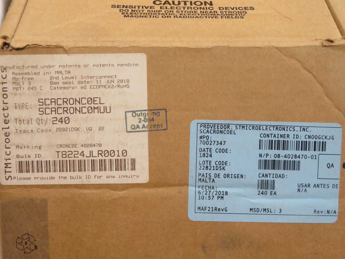 LOT OF 240 STMICROELECTRONICS SCACRONCOEL - ELECTRONIC COMPONENTS