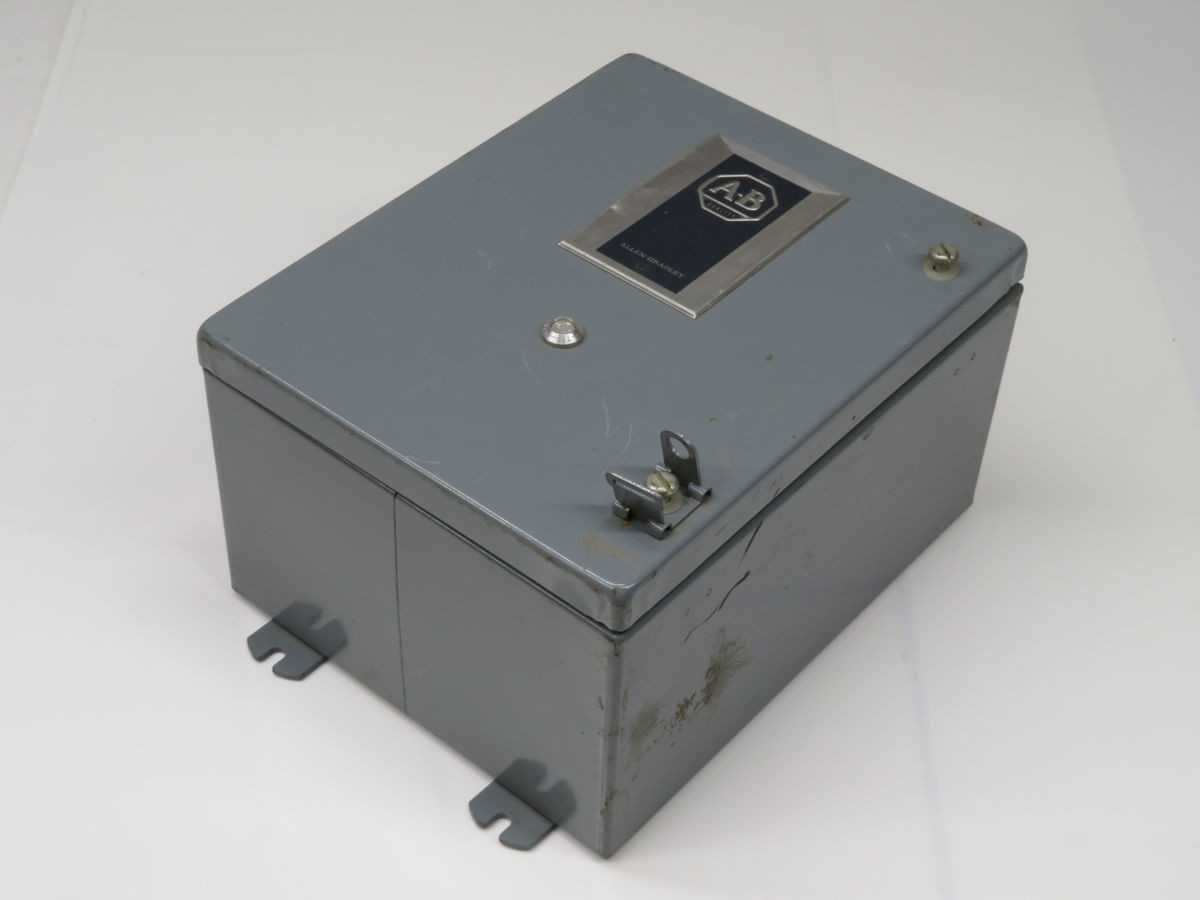 Allen Bradley 509-BJXD NEMA Full Voltage Non-Reversing Starter T256482 - MOTOR STARTERS