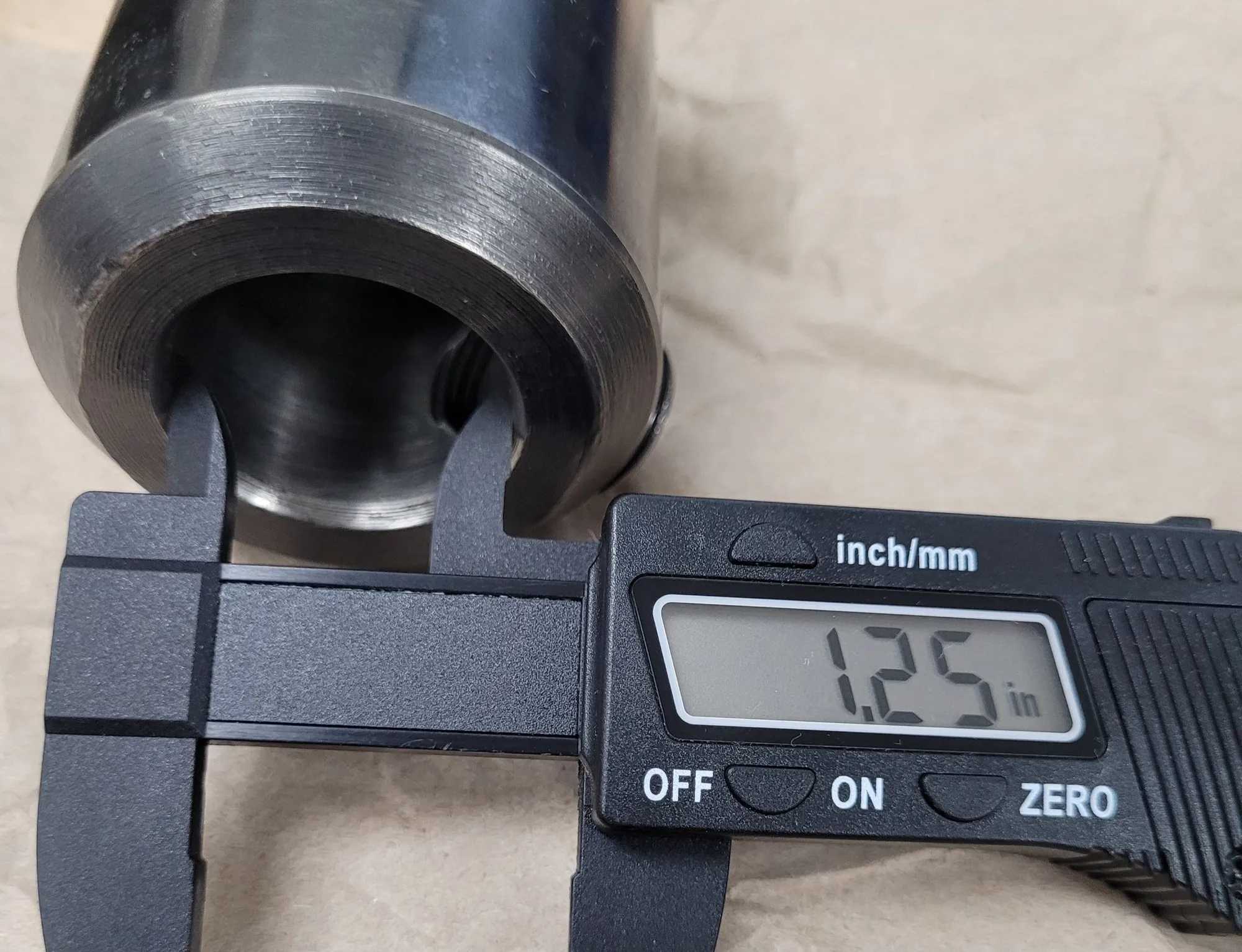 COLLIS R8 TOOL HOLDER, END MILL HOLDER, R8 TAPER, 1-1/4" HOLE DIA - MACHINE TOOLING
