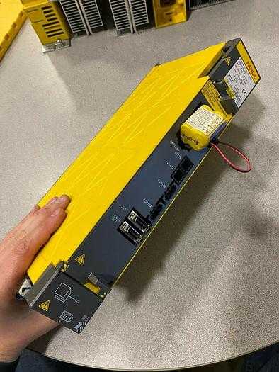FANUC A06B-6124-H102 ALPHA I SERIES SERVO AMPLIFIER, FSSB INTERFACE - SERVO DRIVES