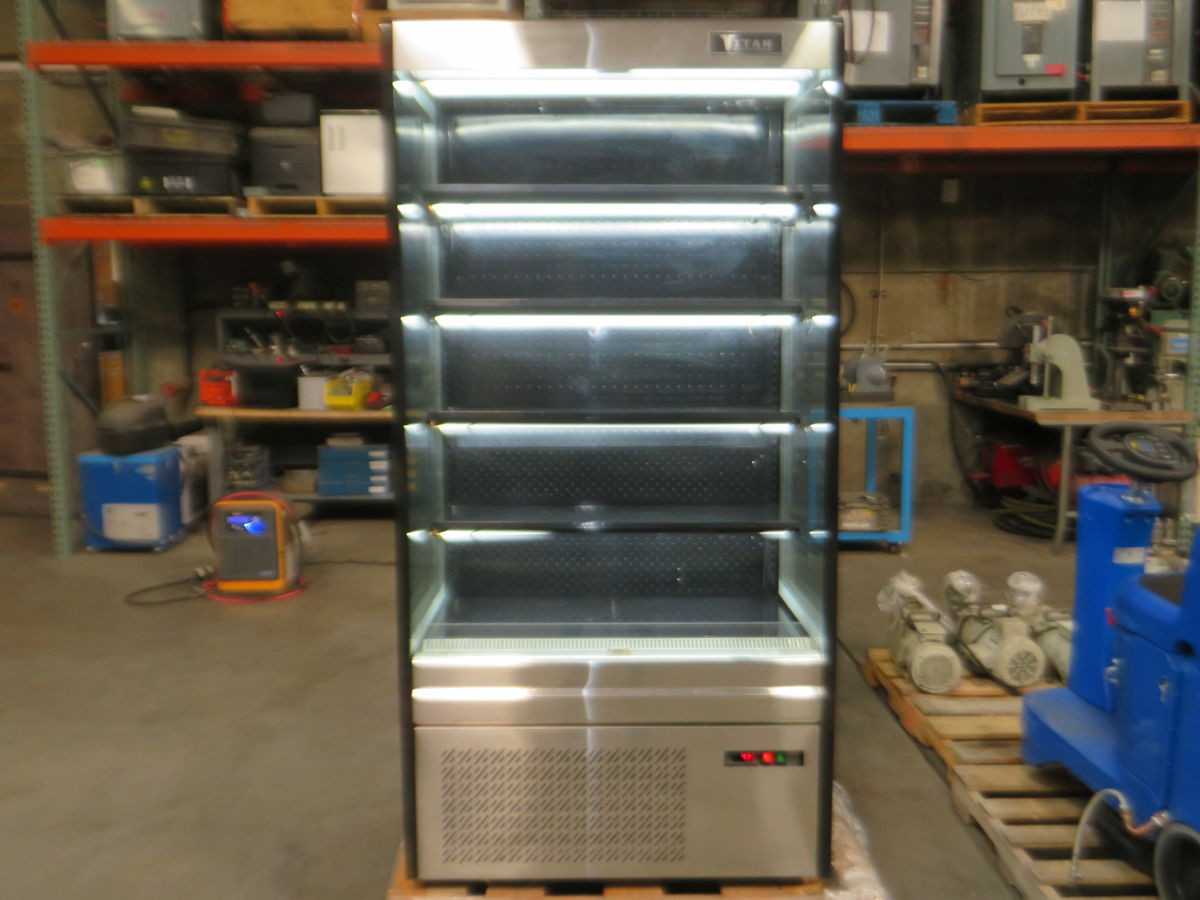 TITAN XTO-40-G Beverage Cooler, 220 VAC, 1-Phase Power, 36°F Temperature, 38.6 Cu Ft Capacity - REFRIGERATORS