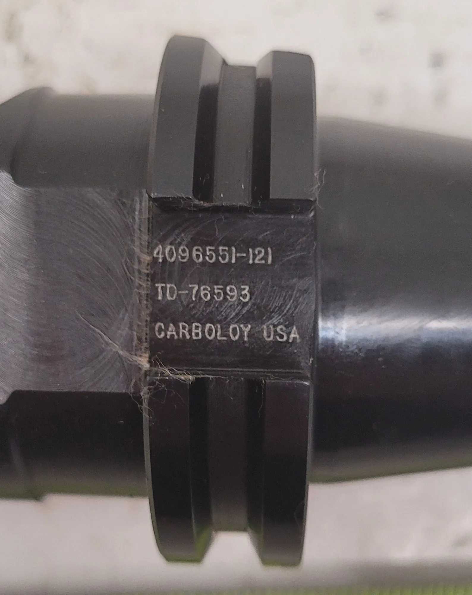 CARBOLOY CAT 40 TOOL HOLDER - OAL: 7”, PROJECTION: 4”, HEAD WIDTH: 2.5”, BODY DIAMETER: 2” - MACHINING TOOLING & PARTS