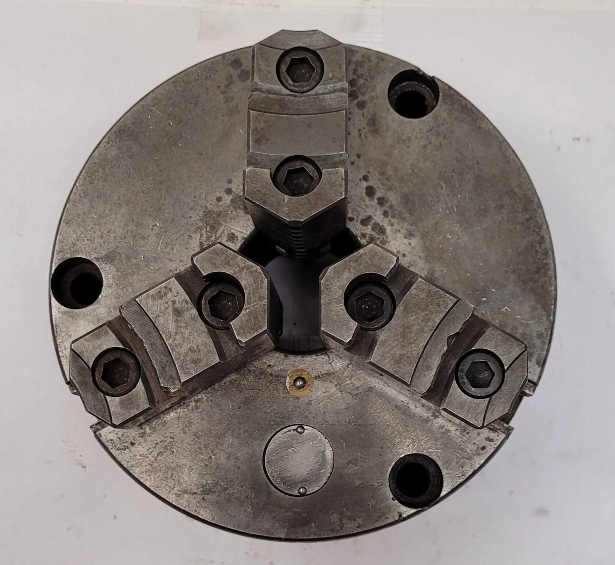 YAMAKAWA 6-1/2" 3 JAW LATHE CHUCK, 2" CENTER HOLE, FLAT BACK, MADE IN JAPAN - MACHINING TOOLING & PARTS