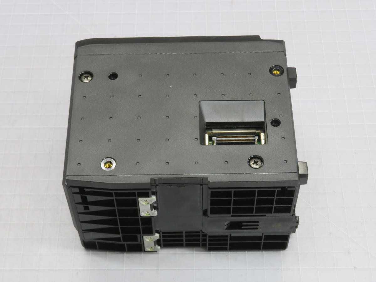 KEYENCE CV-5500, CONTROLS PLCS, 2 CAM IN, 16 DI, 24 DO, ETH, RS-232C, USB, 2 STROBE CH, 24 VDC - PLC MODULES