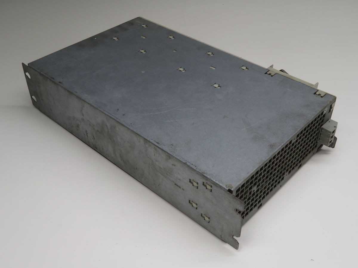 Siemens 6SN1123-1AA00-0DA0 Power Module, 1-Axis, 80A Out, 36kW Pwr, 600V DC - DC DRIVES