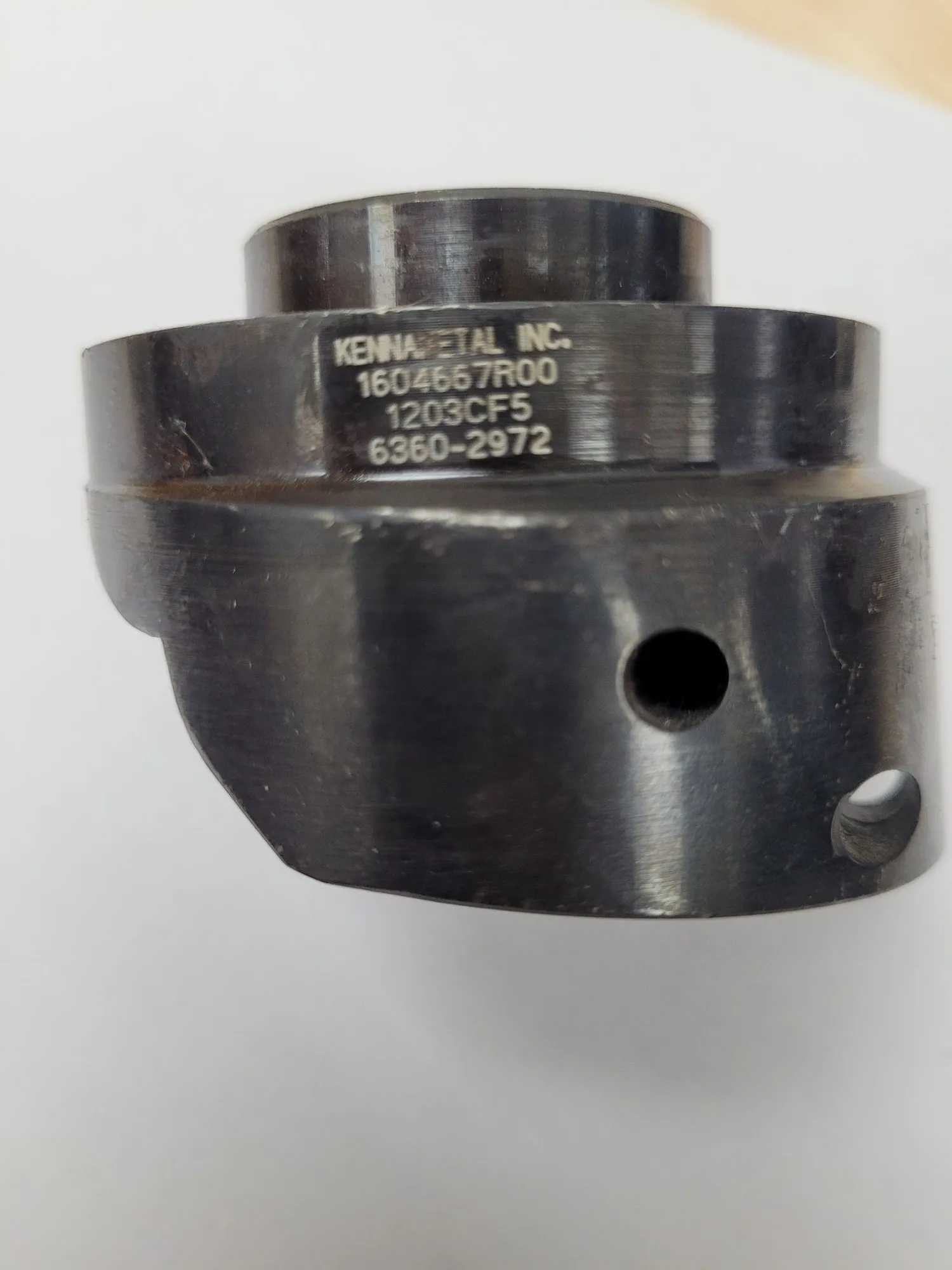 KENNAMETAL INDEXABLE BORING HEAD 1203CF5, 1.5” BORE END, 2.5” OD, 2” OAL - MACHINING TOOLING & PARTS