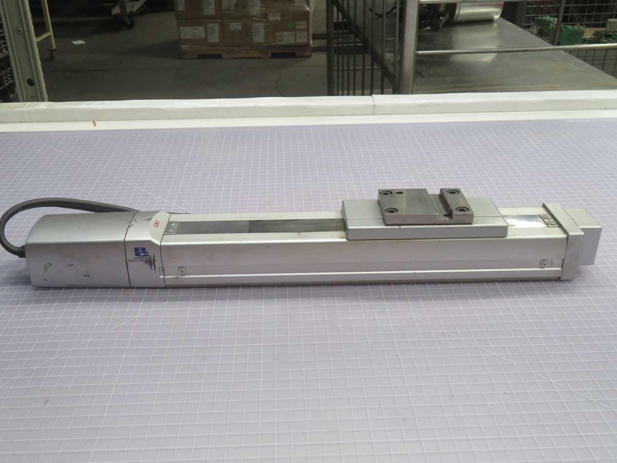 IAI RCS-SM-A-150-H-200-N-B ROBO CYLINDER T264197 - SERVO