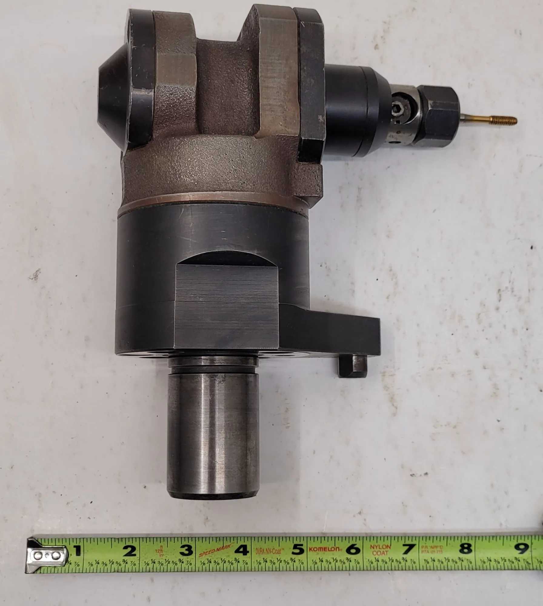 MAZAK VDI 40 RIGHT ANGLE LIVE TOOL HOLDER 8-3/4” OAL, 6-3/4” WIDTH - MACHINE TOOLING