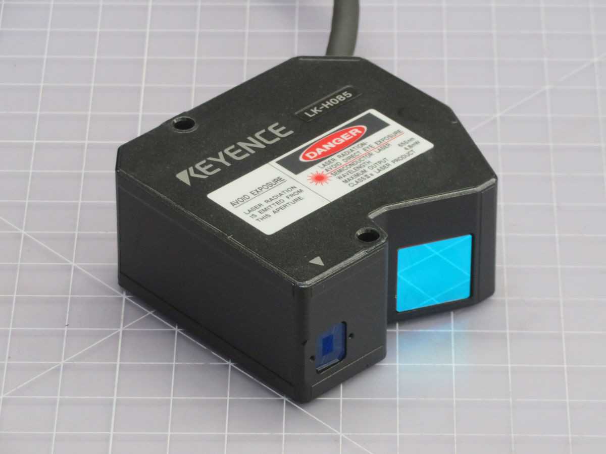 KEYENCE LKH085 DISPLACEMENT SENSOR, 36 MM RANGE, 0.1 UM REPEAT, +/-0.03% LIN - SENSORS