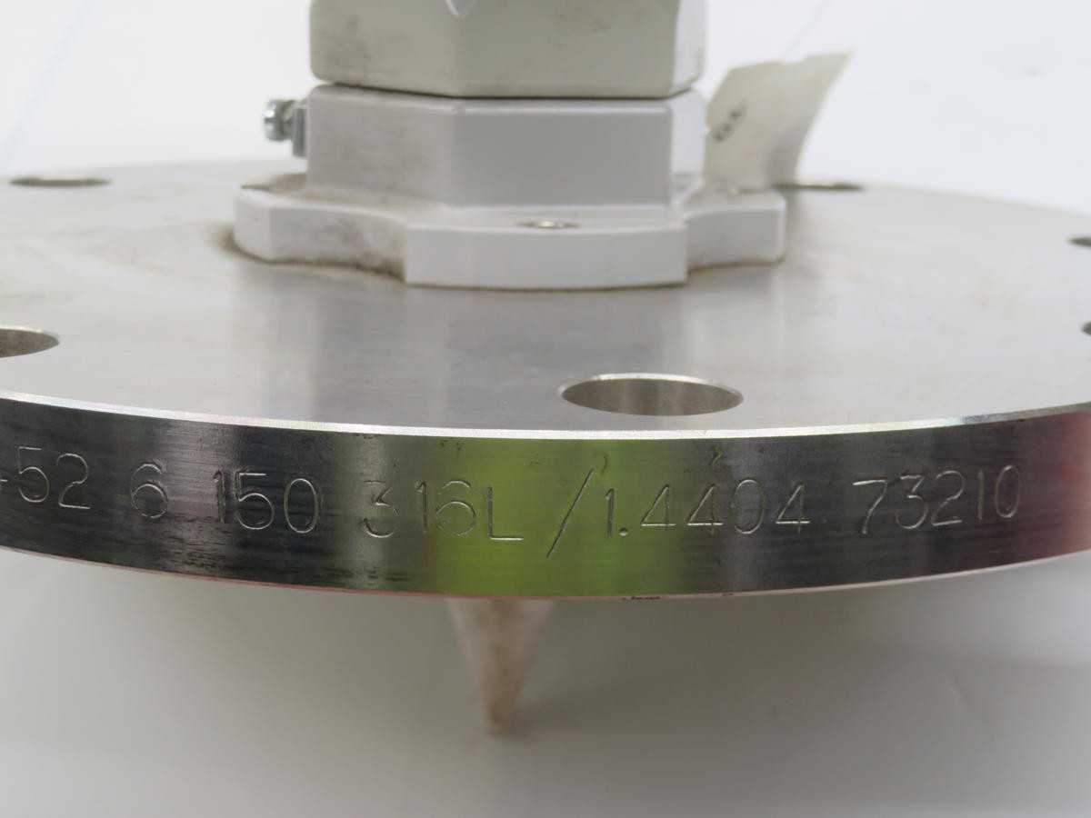 SIEMENS SITRANS LR200 LEVEL TRANSMITTER, 6.3 GHZ RADAR, 0.3-20M RANGE, +/-10MM ACCURACY, IP67 - LEVEL MEASUREMENT