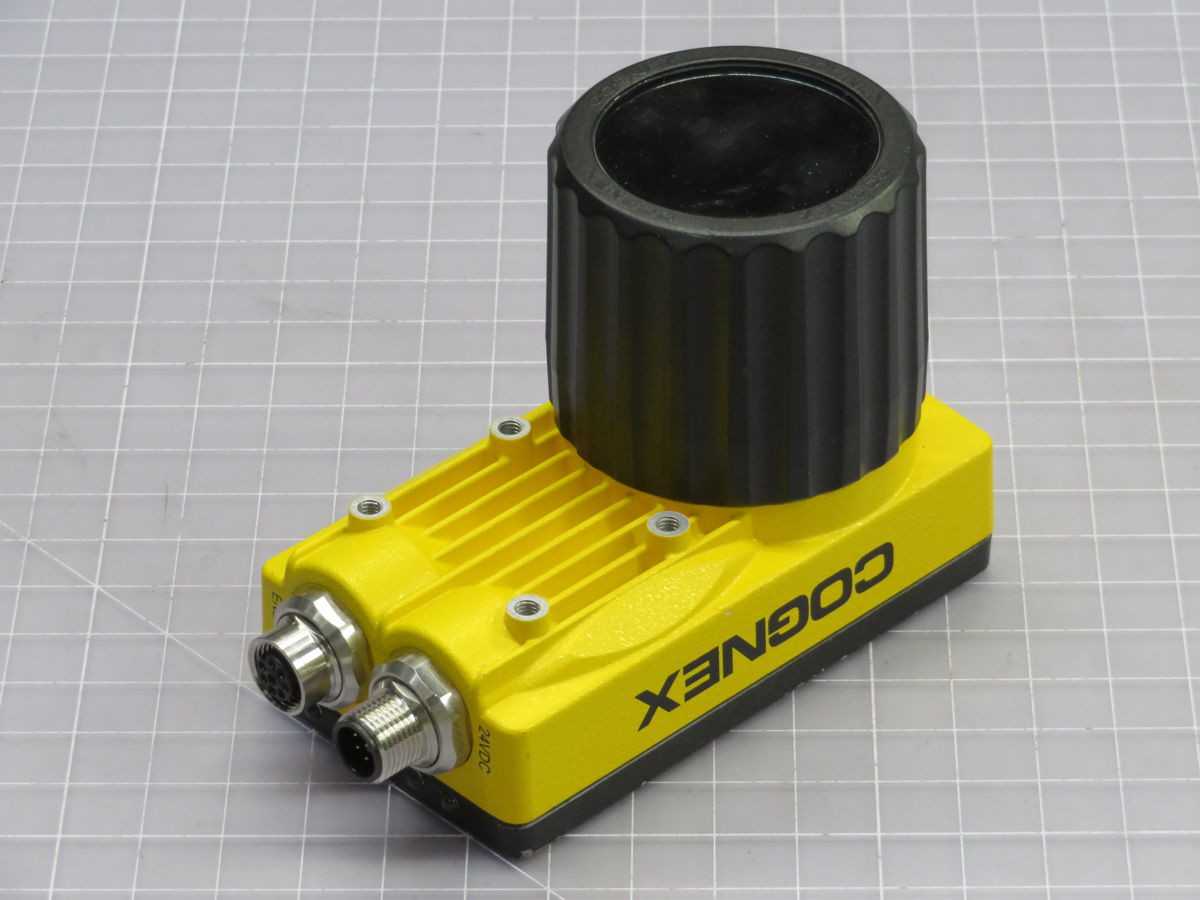 COGNEX IS5100-11 INDUSTRIAL CAMERA SENSOR, 1/3" MONOCHROME CCD, 640X480PX, 60 FPS MAX, 24VDC, IP67 - INSPECTION CAMERAS