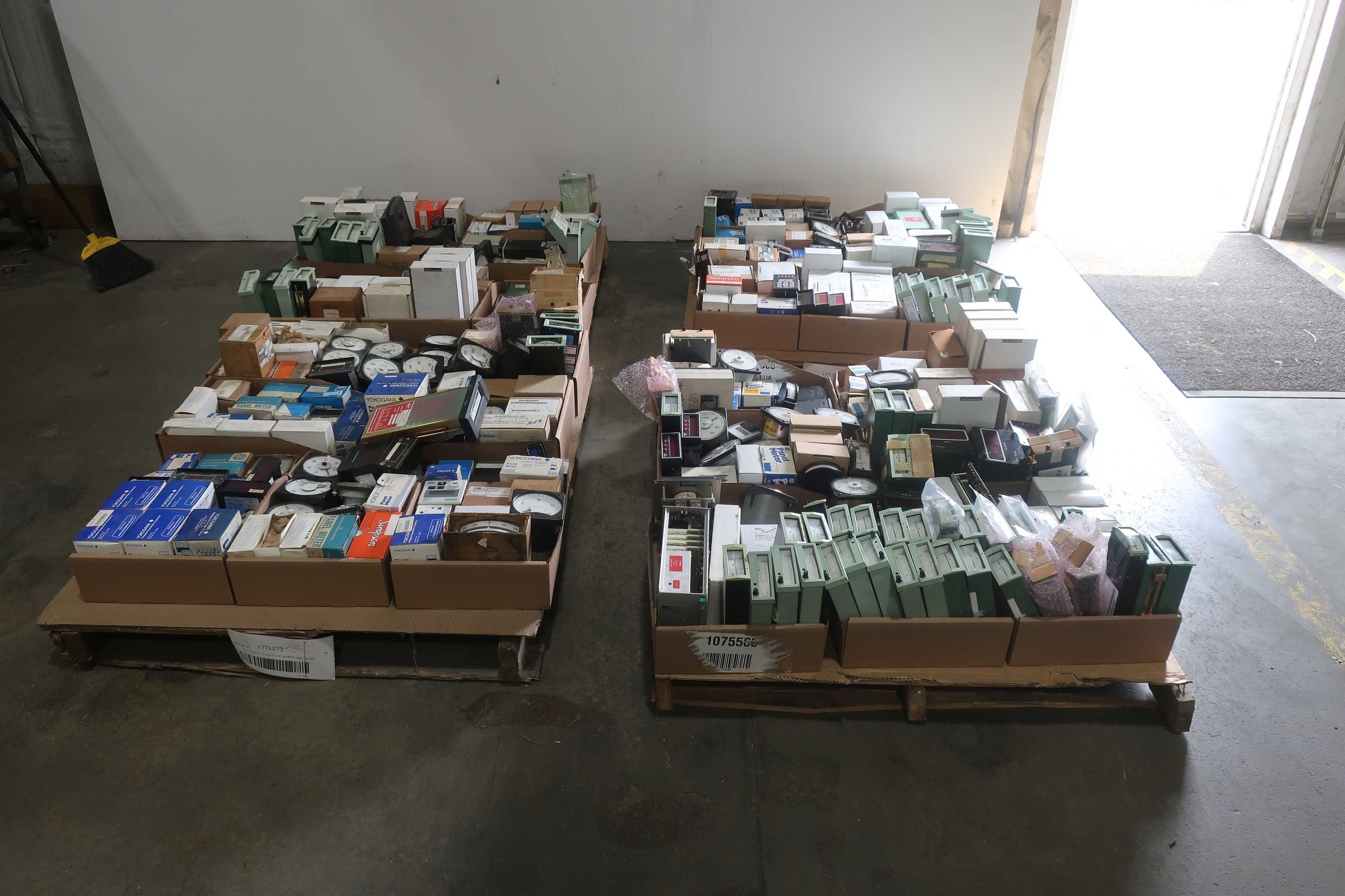 SKU 1771279 - 2 PALLETS OF ASSORTED PANEL METERS - PANEL METERS
