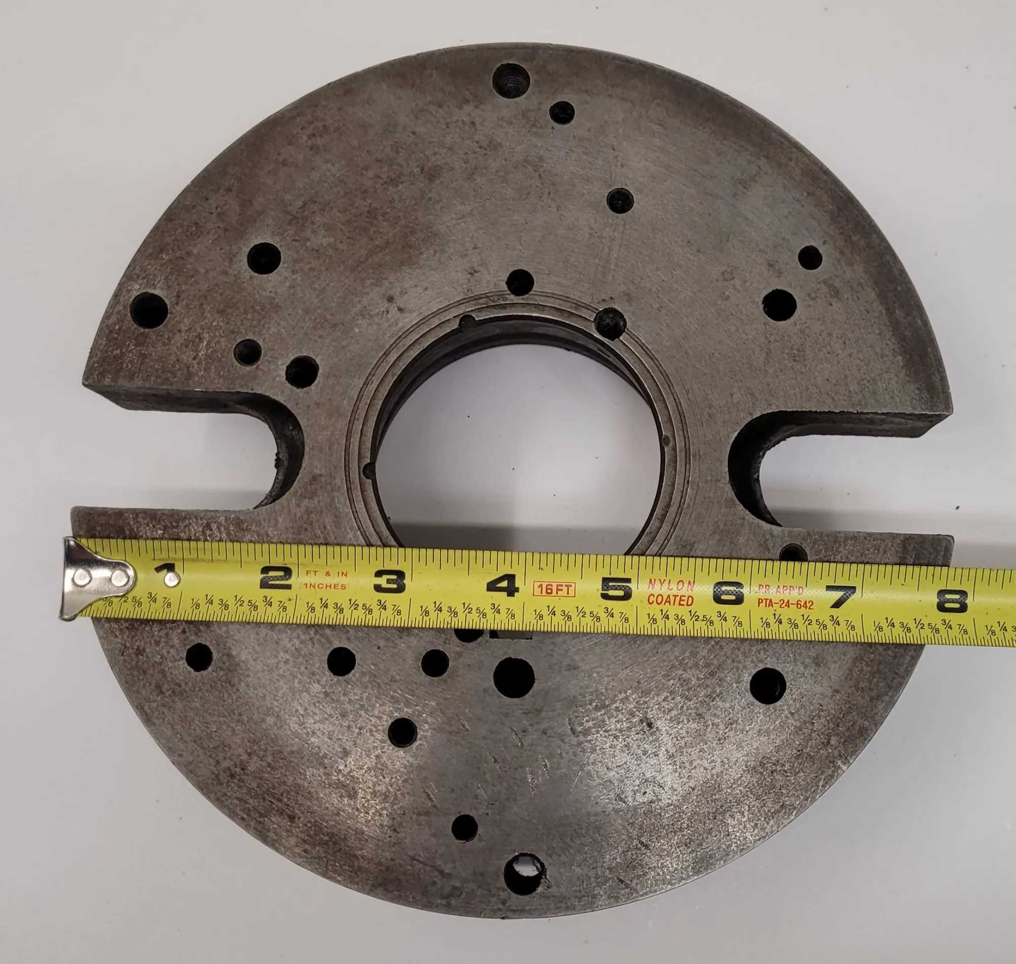 8" FACE PLATE W/ L-0 MOUNT, OVERALL DIAMETER: 8”, CENTER HOLE OD: 4.5”, CENTER HOLE ID: 3.25" - MACHINE TOOLING
