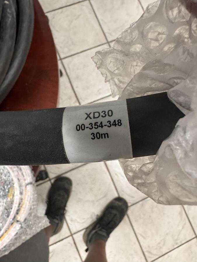 KUKA 00-354-348 ROBOT CABLE, 30M, XD20/XD30, INDUSTRIAL AUTOMATION, NO YEAR AVAILABLE - CORDSET CABLES