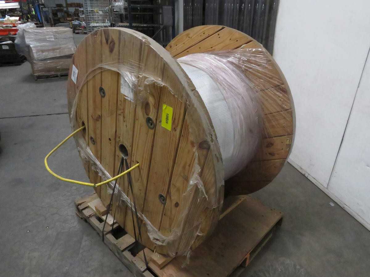 BELDEN B9W240 OS2 FIBER, 6 FIBERS, 8.0 MM OD, 0.40 DB/KM ATTENUATION, -20 TO 70 C TEMP - FIBER OPTIC CABLE