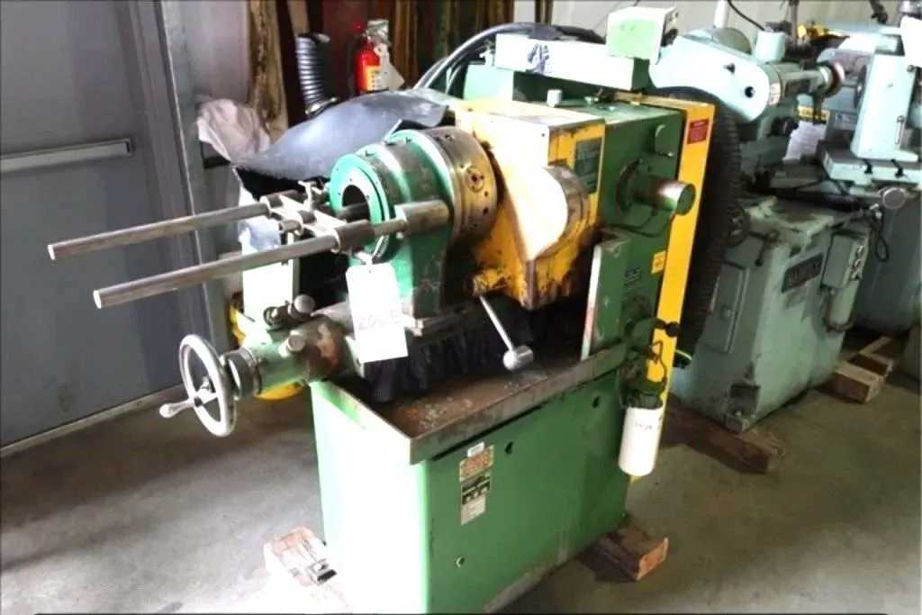 1998 OLIVER 700 DRILL POINT GRINDER, 2HP, 460V, 9" WHEEL, 0.5-3.125" CAP, 80-160° - TOOL GRINDERS