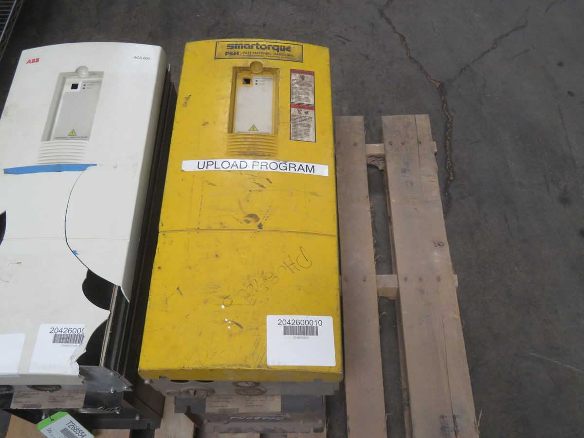P&H R21143D50 SMARTORQUE VARIABLE FREQUENCY DRIVE (VFD) IN PORR SHAPE T268556 - MOTOR DRIVES