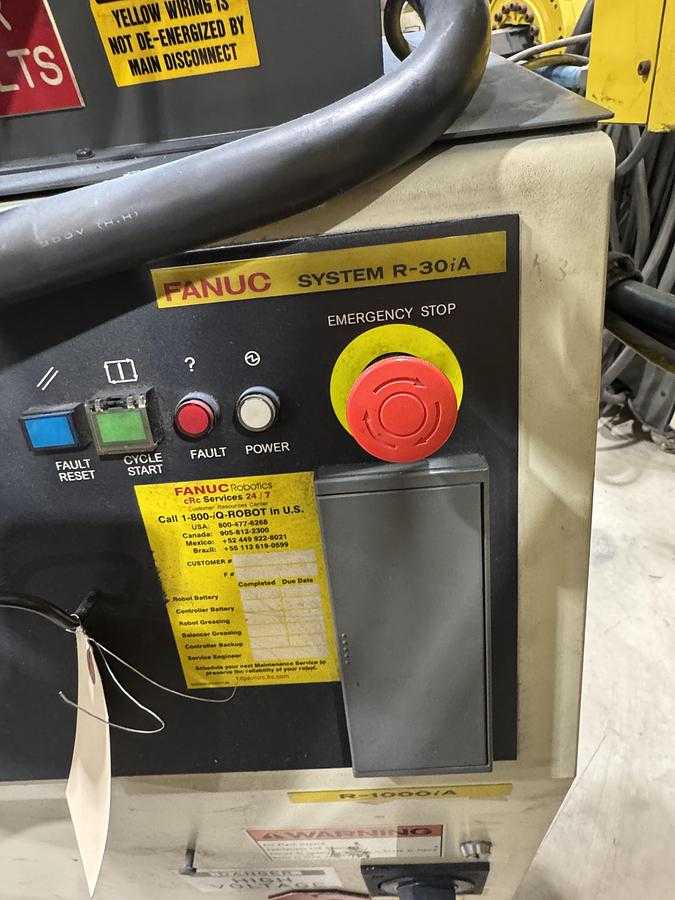 2010 FANUC R-1000IA/80F ROBOT - 80KG PAYLOAD, 2230MM REACH, 620KG MASS - ARTICULATED ROBOTS