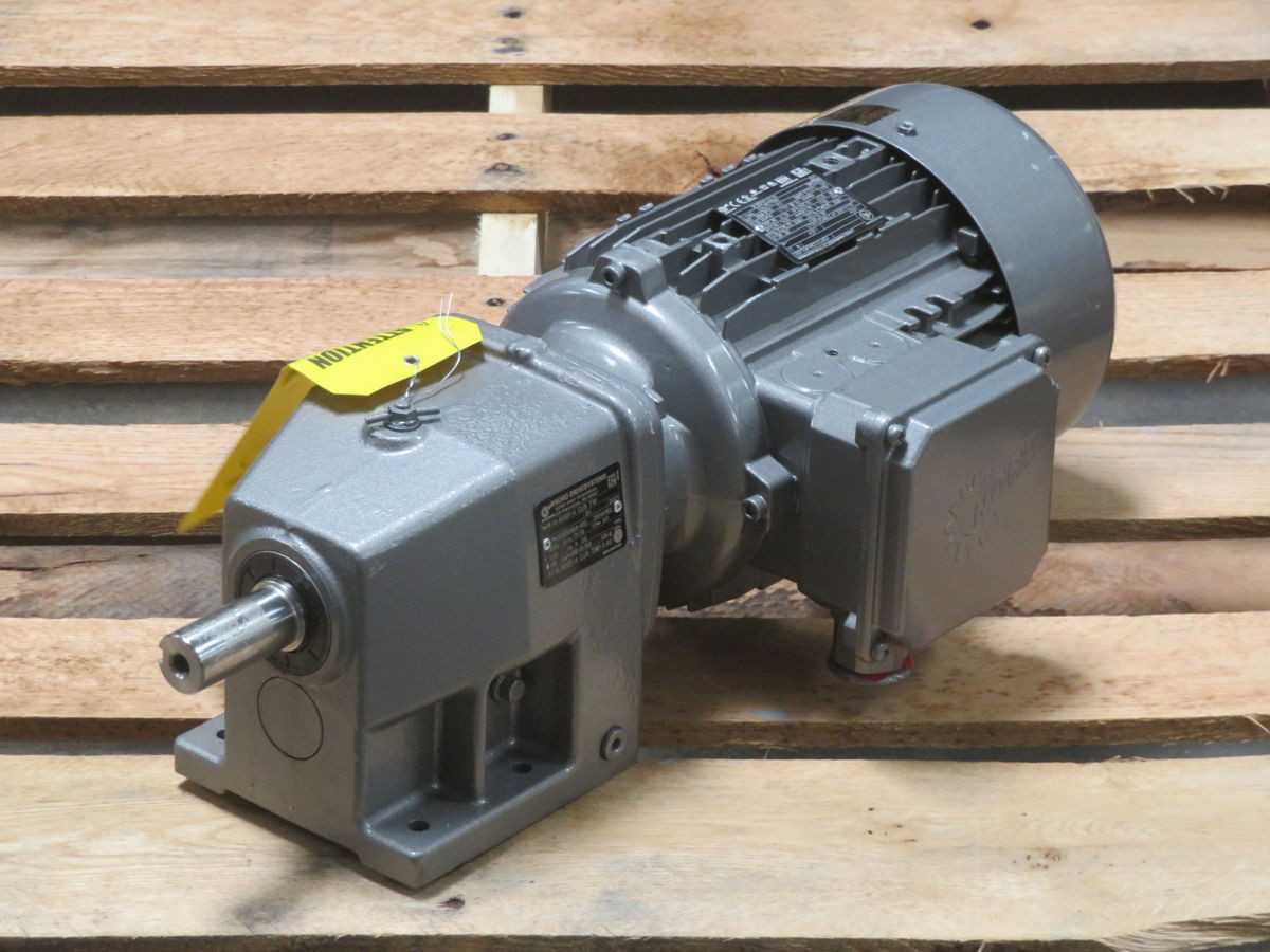 NORD SK 90SP/4 CUS TW Motor With SK 12-90SP/4 CUS TW Gear T262608 - GEARMOTOR