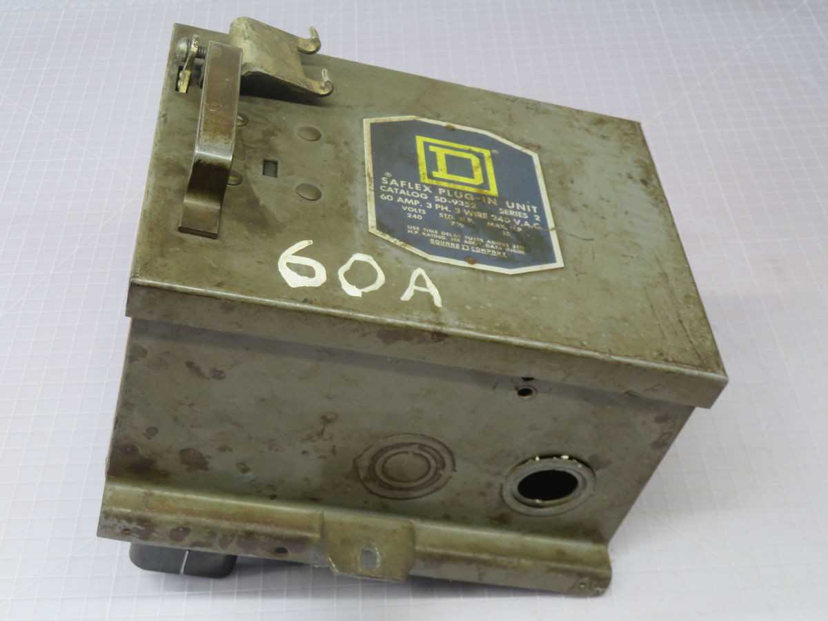 SQUARE D SD-9352 CIRCUIT BREAKER SAFLEX PLUG-IN UNIT T263993 - CIRCUIT BREAKERS