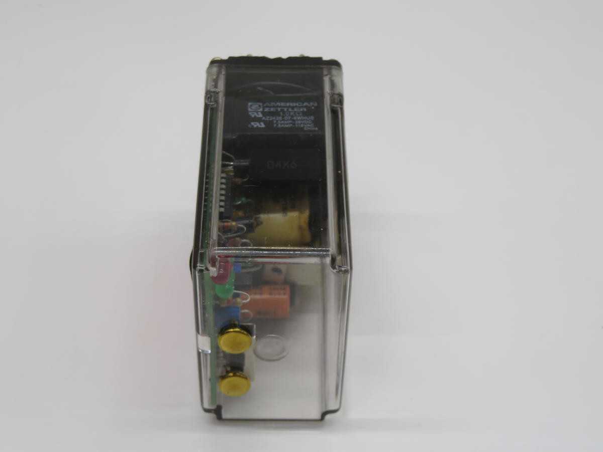 NAMCO EE891-22113 PROXIMITY SWITCH, 384-7680 RPM SPEED, 120 VAC INPUT, 115 AMPS CURRENT - SWITCHES