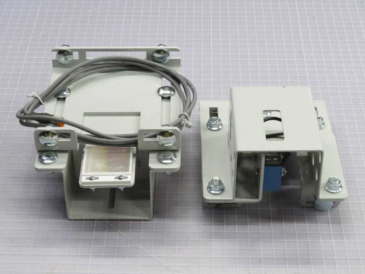 SICK RAY10-AB4CBLA00 PHOTOELECTRIC SWITCH T261370 - SENSORS