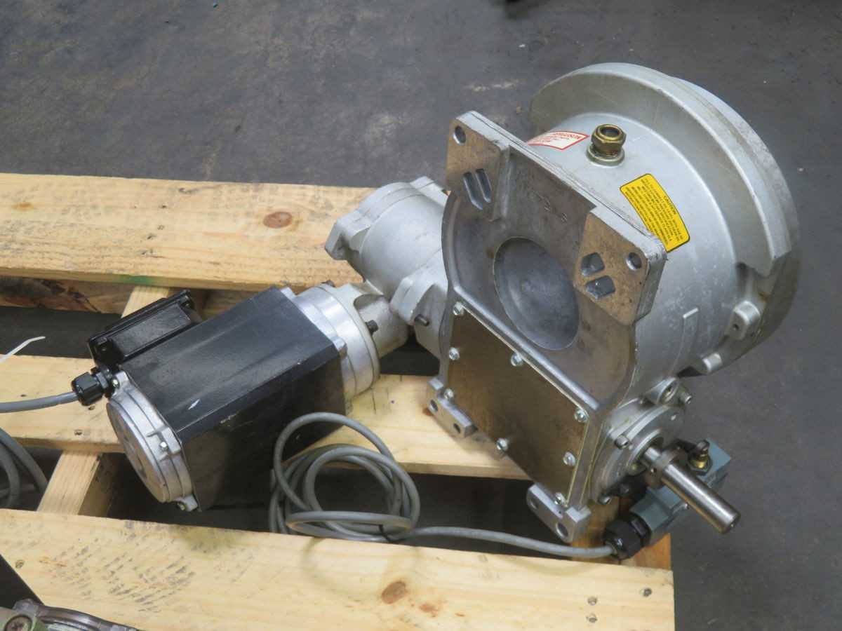 Camco 601RDM12H24-330 Rotary Table M63P4 R180 Ratio 30 T263751 - ROTARY TABLES