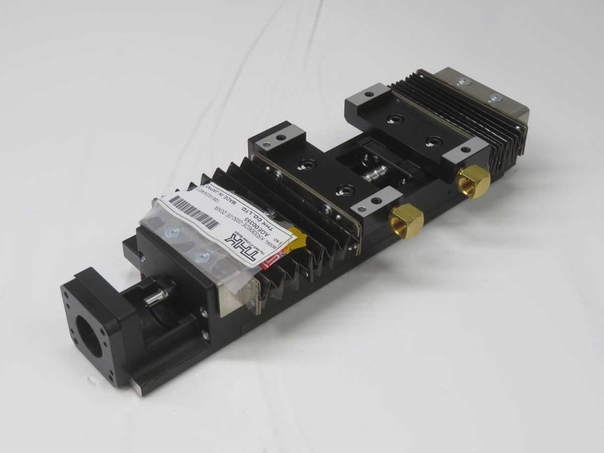 THK KR3306DE-0050-0E-20XR COMPACT LM GUIDE ACTUATOR T267613 - LINEAR GUIDE