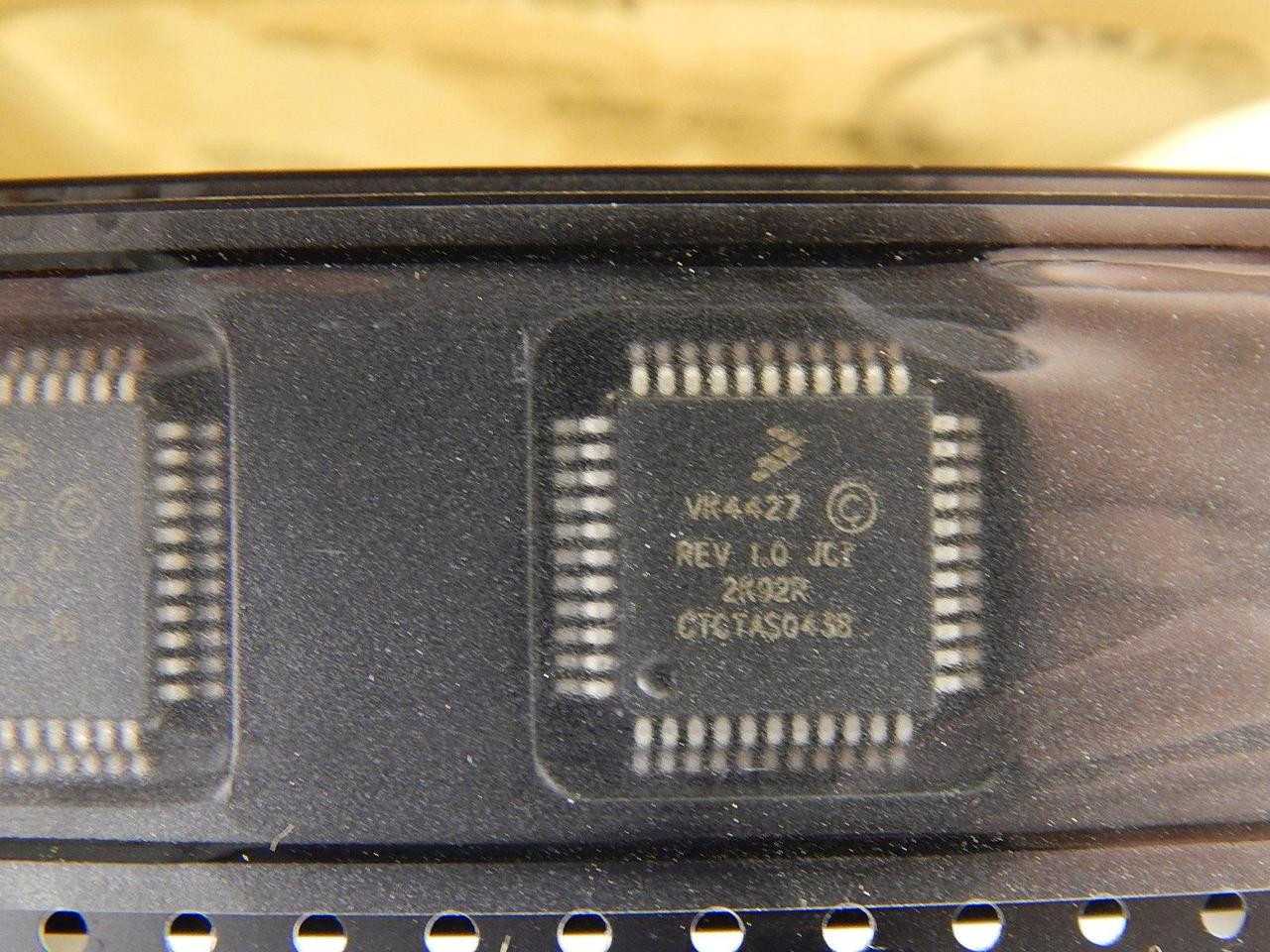 Lot of 700 SC427615CFBR2 IC Micro C9A 02 Nissan - ELECTRONIC COMPONENTS