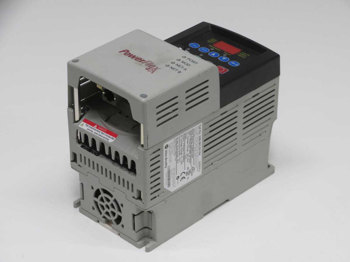 ALLEN BRADLEY 22B-B012N104 DRIVE, 240 VAC 3-PH INPUT, 12 A OUTPUT, 2.2 KW, IP20 ENCLOSURE - AC VFD DRIVES
