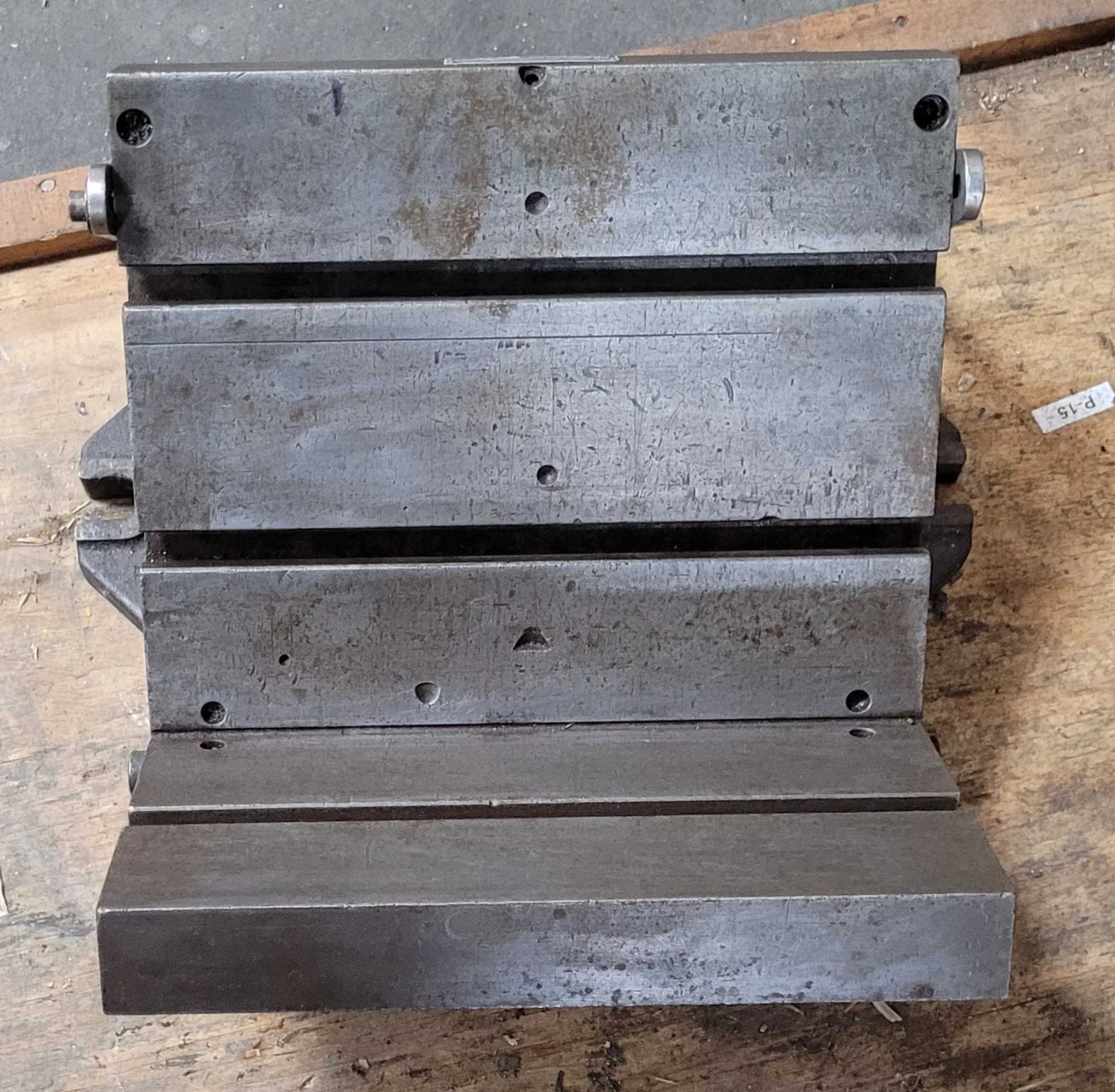 BRIDGEPORT TRI-SINE TABLE TITLED ANGLE PLATE - MACHINE TOOLING