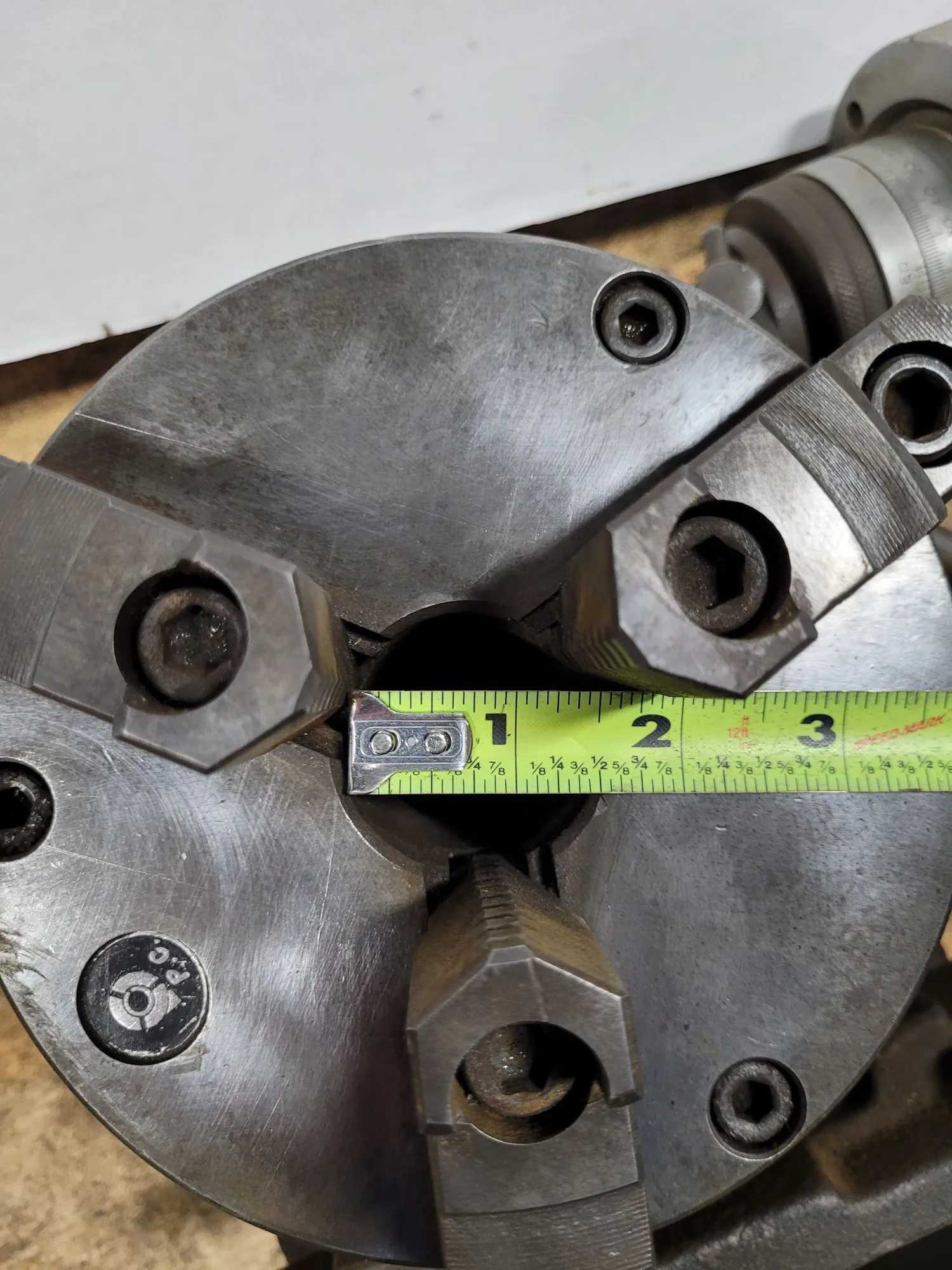 VERTEX SUPER SPACER W/ 3 JAW, 6-1/4" CHUCK, 1-1/2" CENTER HOLE - MACHINING TOOLING & PARTS