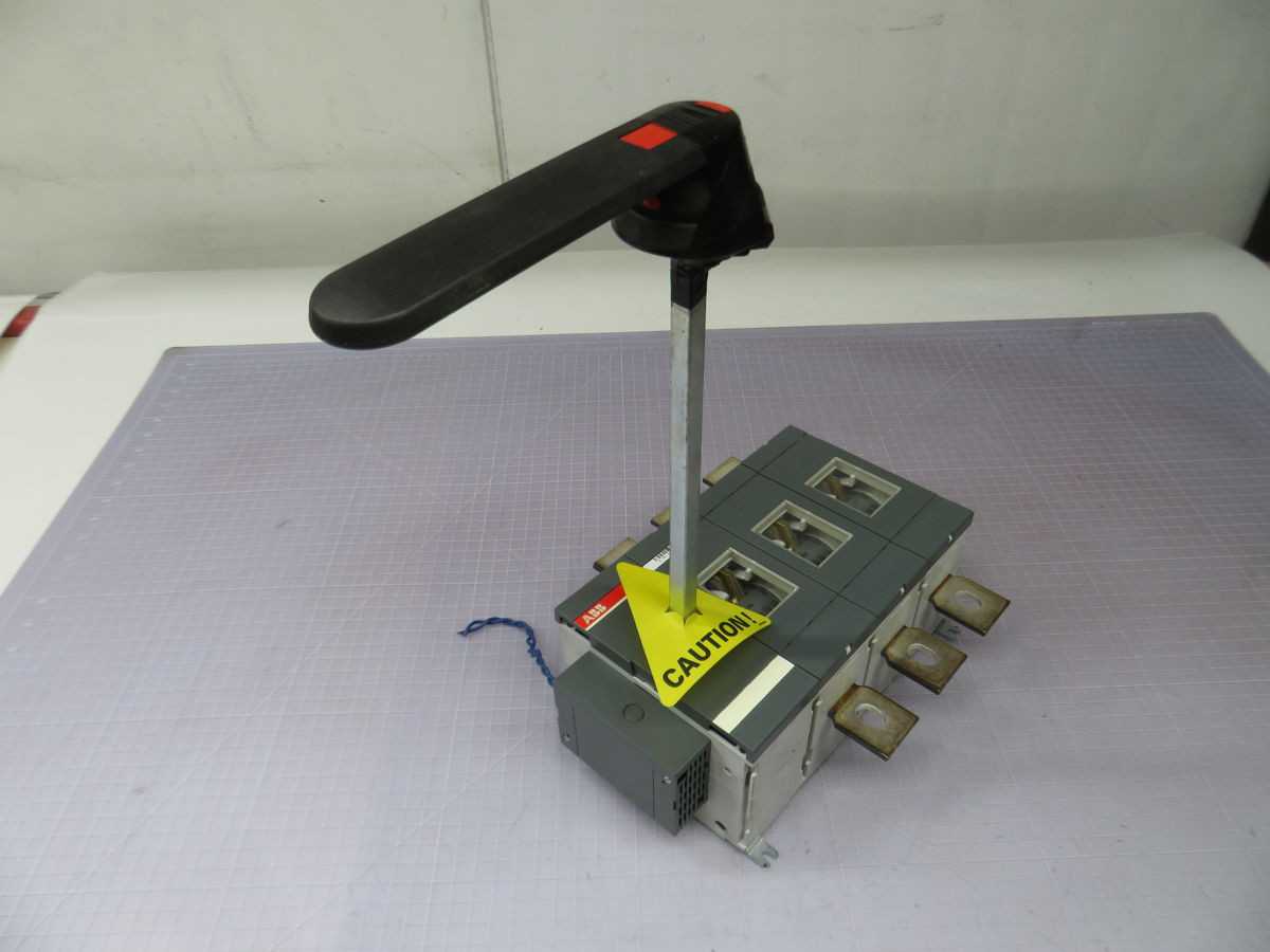ABB OT 600U03 DISCONNECT SWITCH T264227 - DISCONNECT SWITCHES