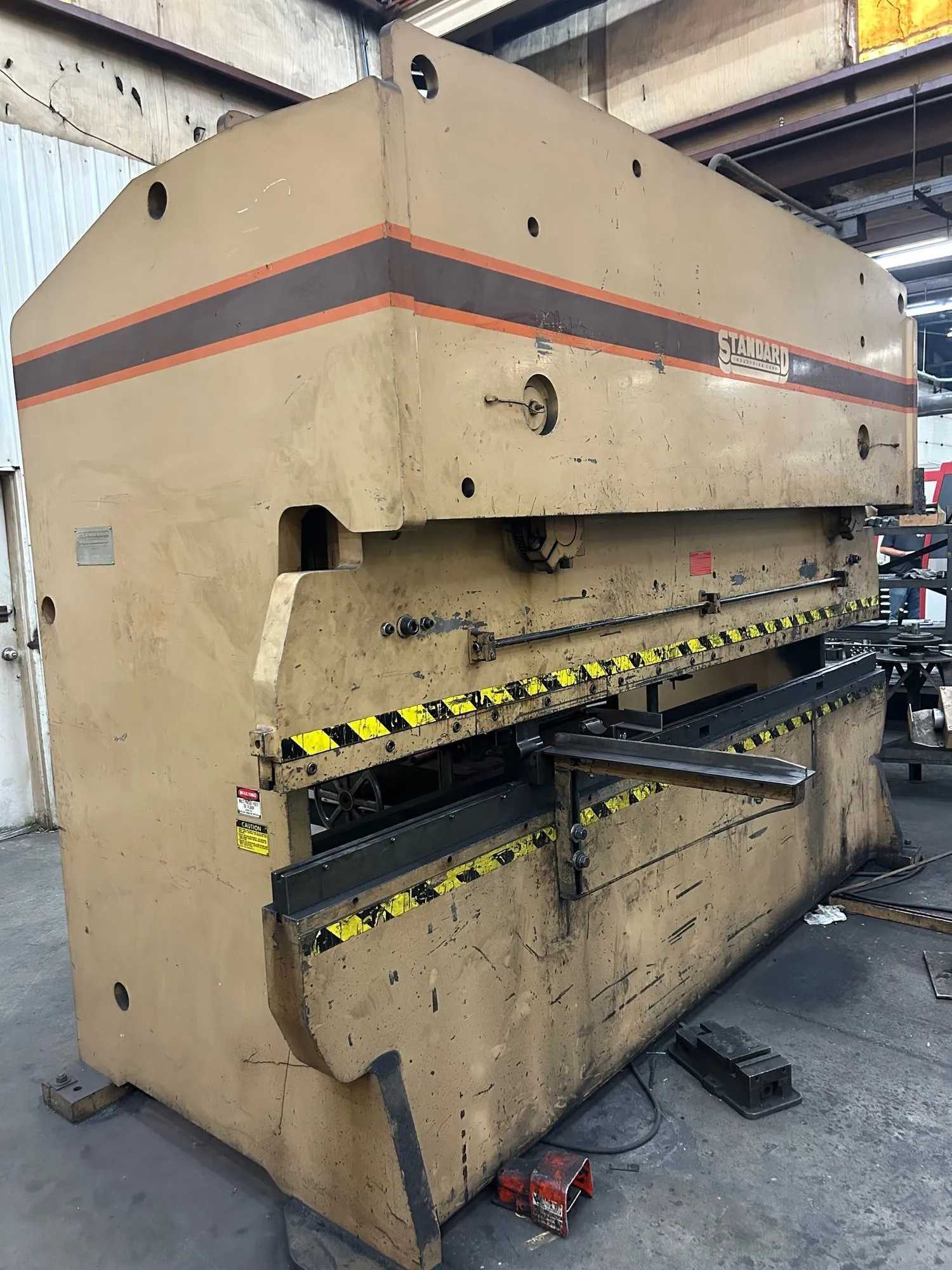 1987 Standard Industrial AB200-12 Hydraulic Press Brake, 200 T, 460V, 12 Ft Bed Length - PRESS BRAKES