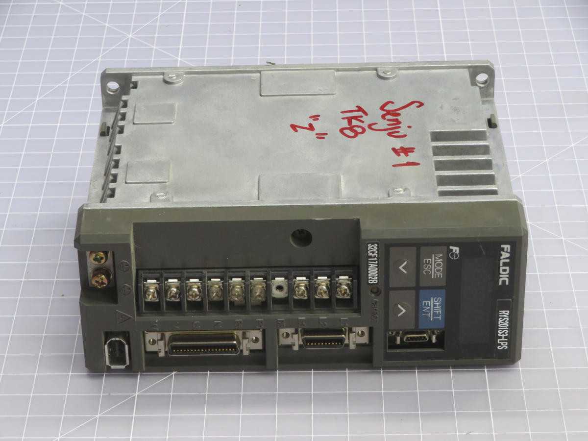 Fuji RYS201S3-LPS Servo Drives, 200-230V Input, 0.2kW Cont. Power, 1.2A Rated Current - SERVO DRIVES