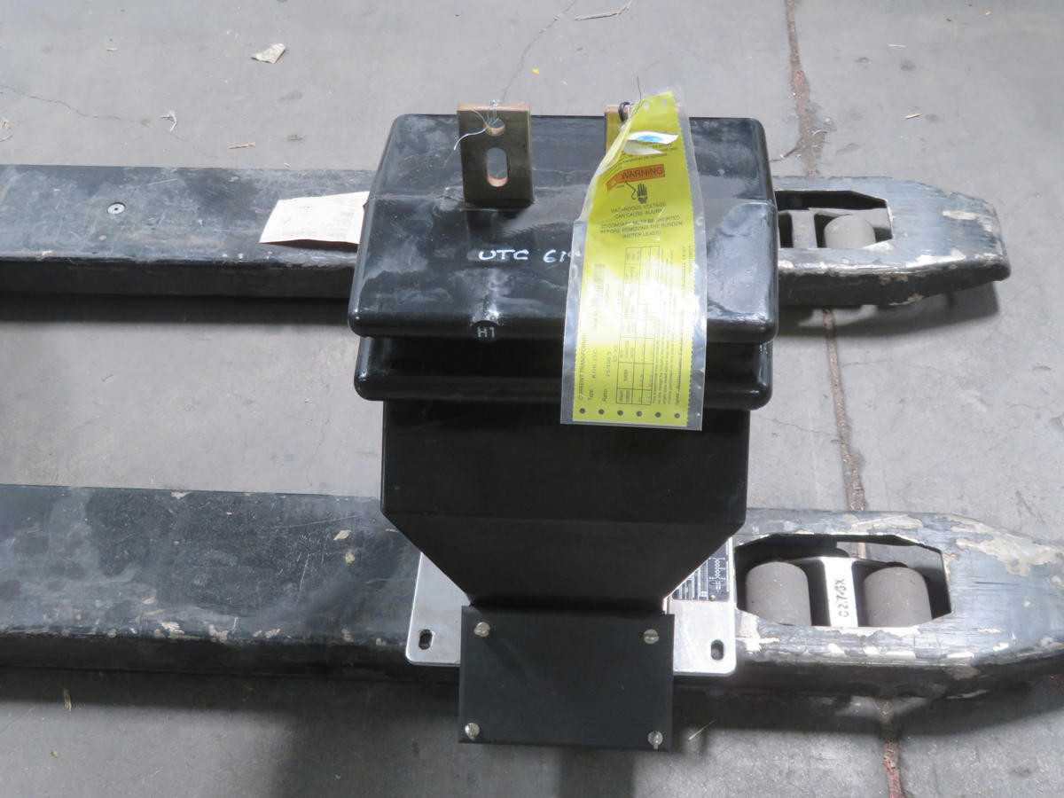ABB 923A186G06 CT, 15 KV VOLT, 110 KV BIL, 75/150 A PRIM, 5 A SEC, C400/C800 ACC - ELECTRICAL COMPONENTS