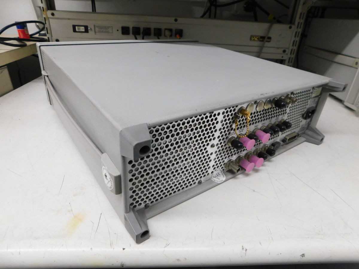 HP E4431B SIGNAL GENERATOR 250KHZ-2 0 GHZ OPT UN8 UND M7563 - SIGNAL CONDITIONERS