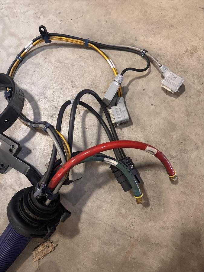 2018 LEONI LSHS 01006FY FANUC R-2000IC/210F DRESS PACK CABLE MANAGEMENT SYSTEM - CORDSET CABLES