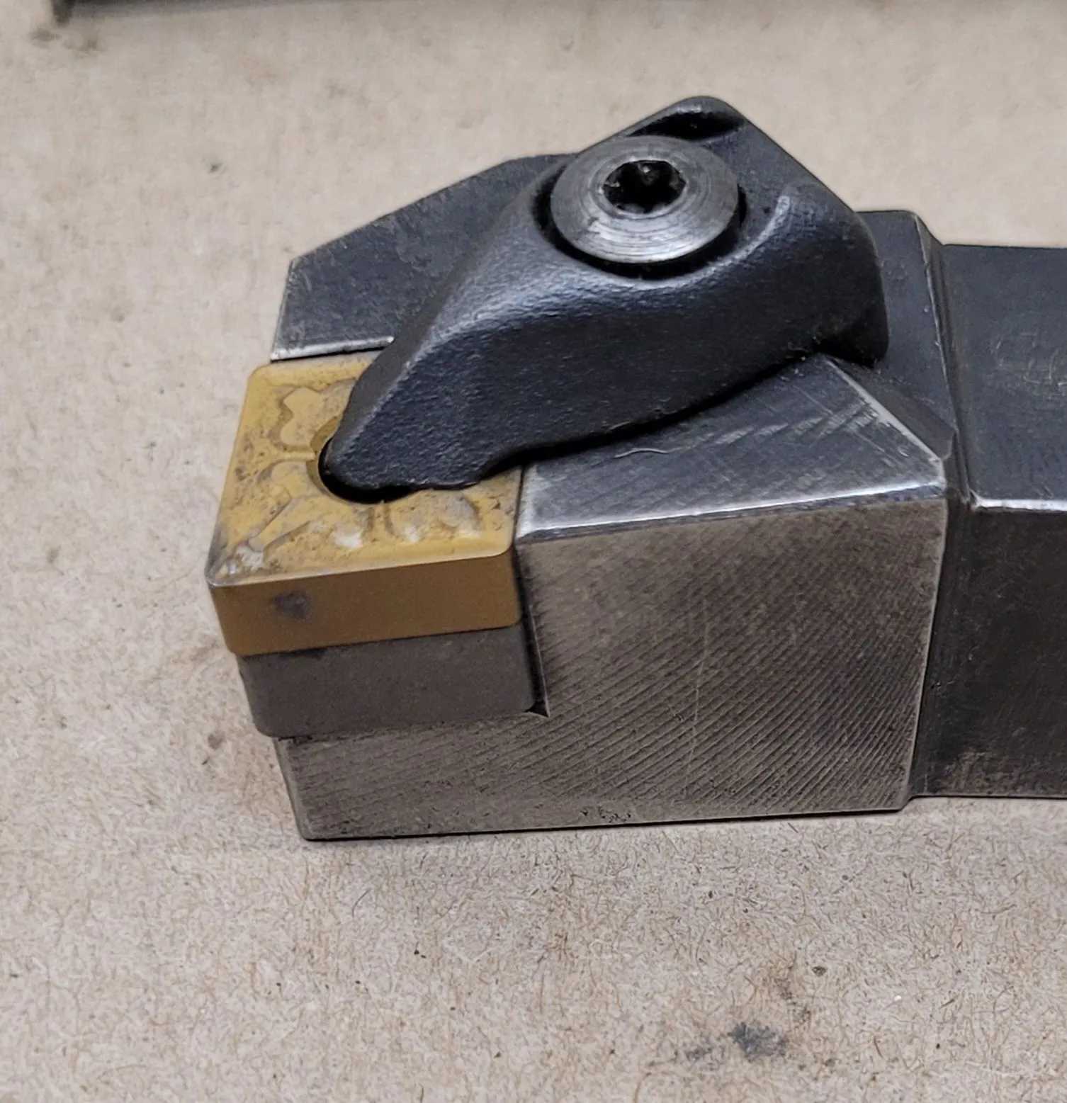 SHARS 250-301 CXA 1 QUICK CHANGE TOOL POST HOLDER W/ SECO DCLNR-12-4B TOOL HOLDER - MACHINING TOOLING & PARTS