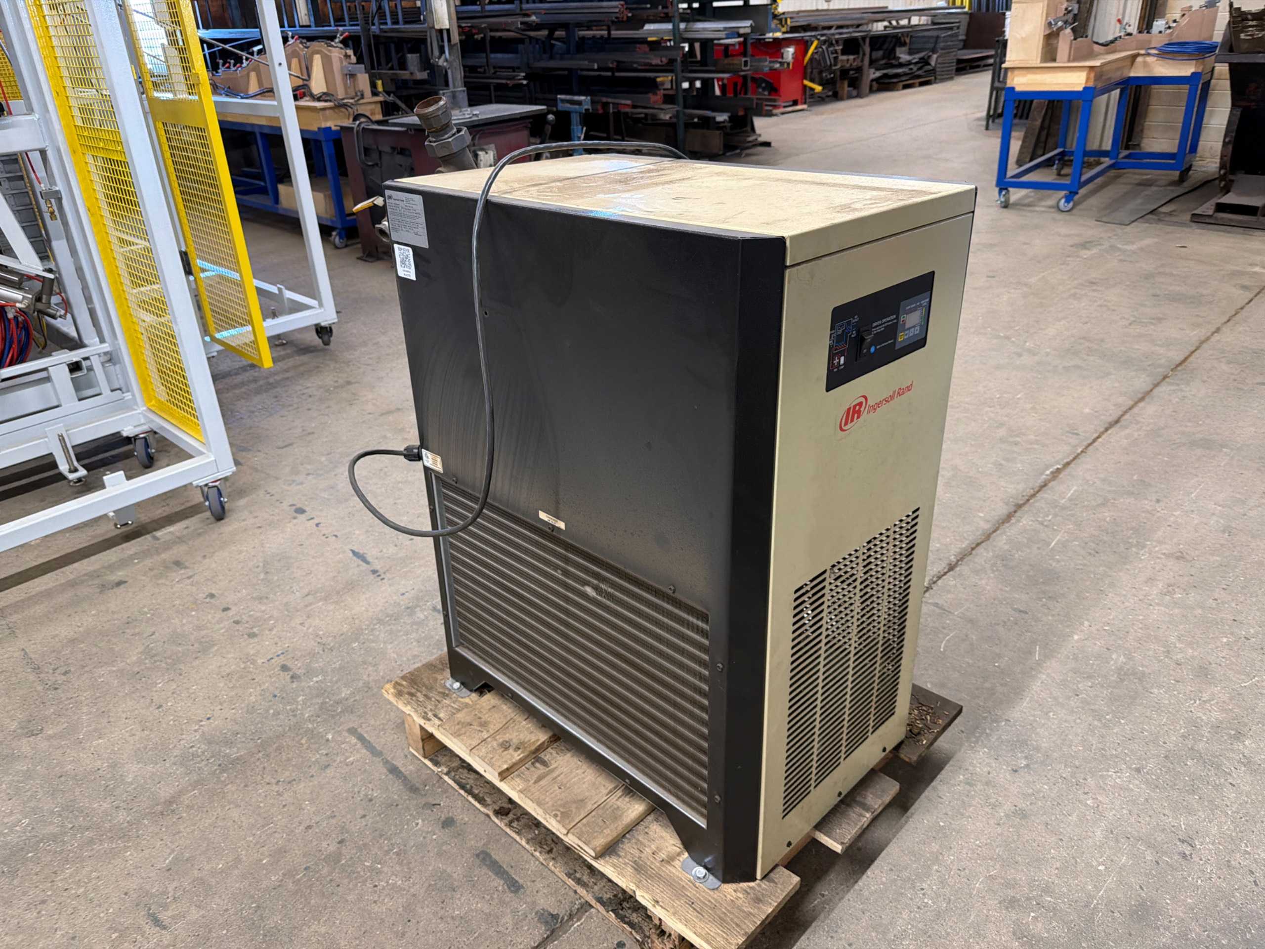 Ingersoll Rand DA30NA200 Refrigerated Air Dryer, 200 Psig, 230V, 1PH, 60Hz, 1 HP - AIR DRYERS Ingersoll Rand DA30NA200 Refrigerated Air Dryer, 200 Psig, 230V, 1PH, 60Hz, 1 HP - AIR DRYERS
