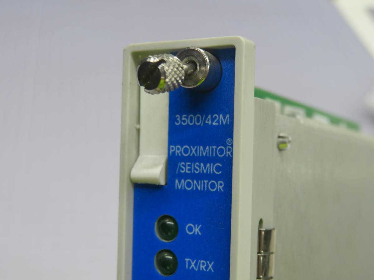BENTLY NEVADA 140734-02B, CONTROLS PLCS, 4-CHANNEL, PROXIMITOR/SEISMIC MONITOR, 4 BUFFERED OUTPUTS - CORDSET CABLES